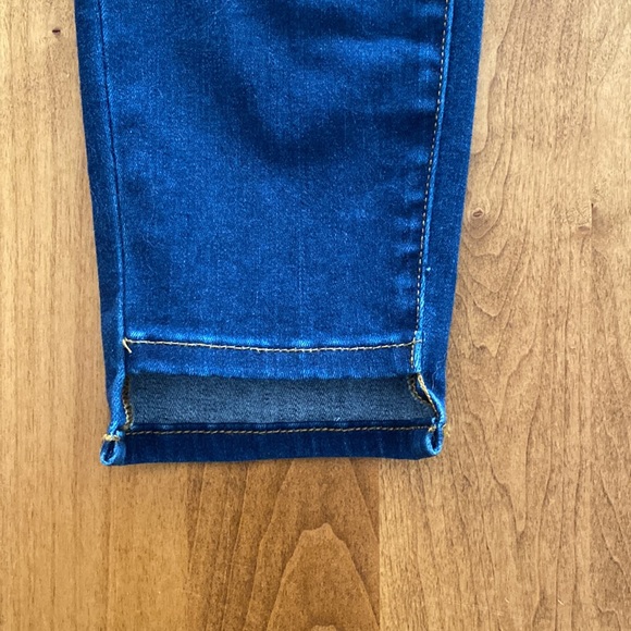 Good American Good Waist Jeans - Picture 6 of 8